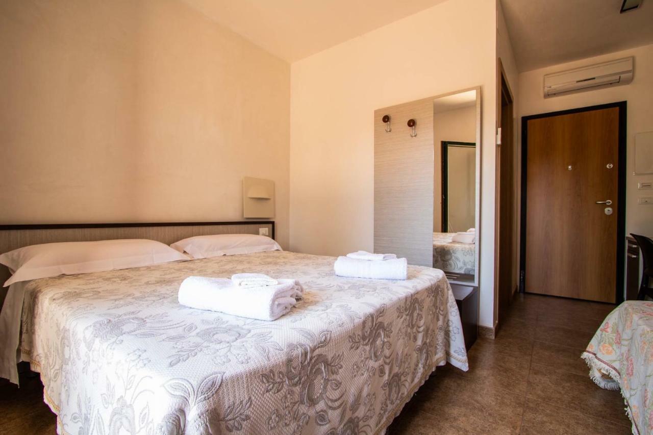 Hotel Eden 4*
